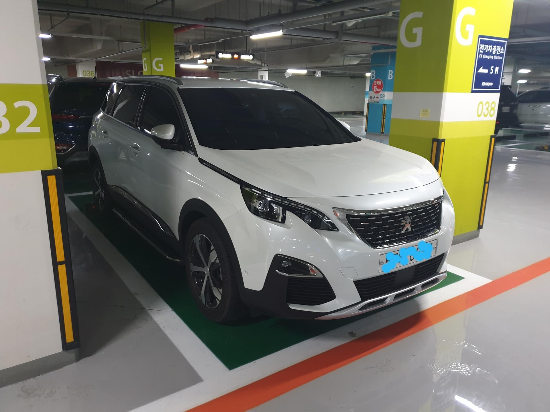 푸조 5008 알뤼르 게시글 썸네일