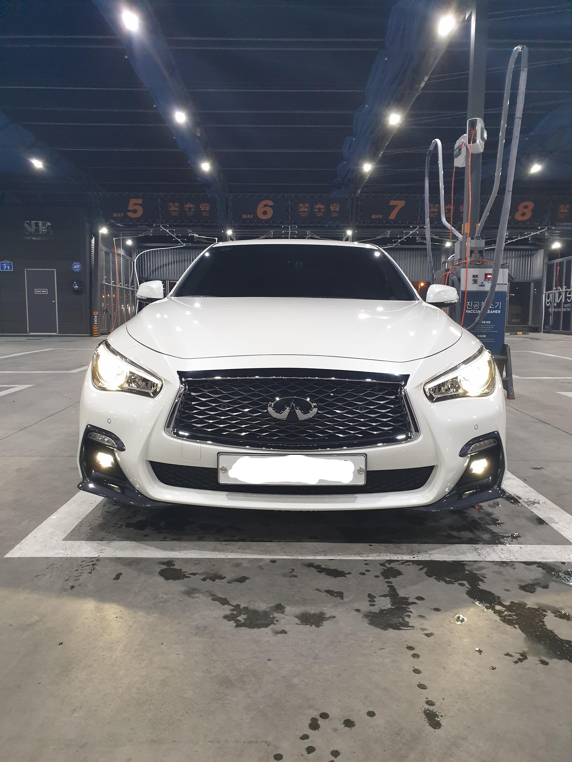 인피니티 Q50 블루 스포츠 센서리 게시글 썸네일