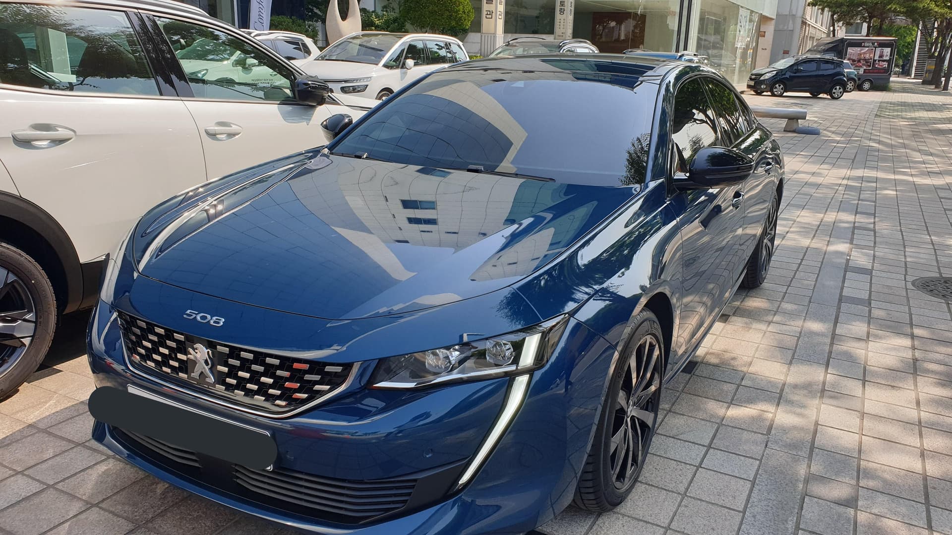 푸조 508 La 프리미에르 게시글 썸네일
