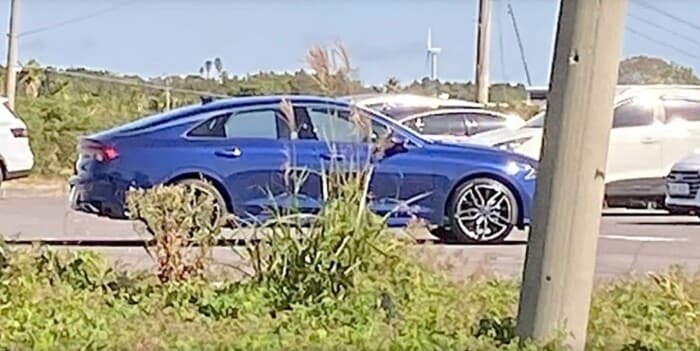 3세대 K5의 실물은 이렇습니다. 게시글 썸네일