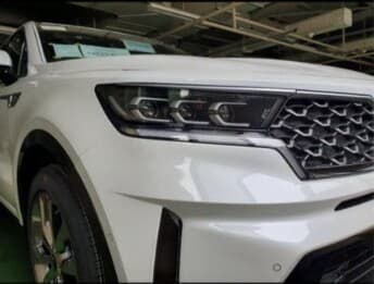 4세대 쏘렌토 전면 디자인 유출 게시글 썸네일