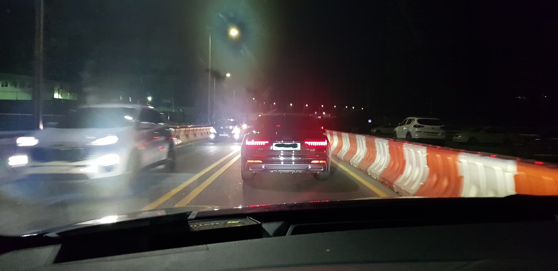 A6테일램프 게시글 썸네일