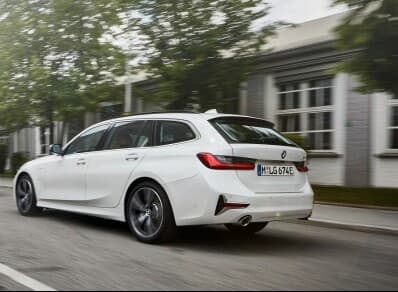 뉴 330e 투어링 실사 게시글 썸네일