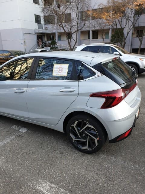 한국에서 포착된 3세대 i20 게시글 썸네일