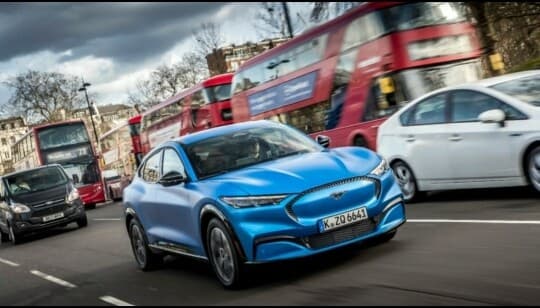 머스탱전기차 "마하E" 게시글 썸네일