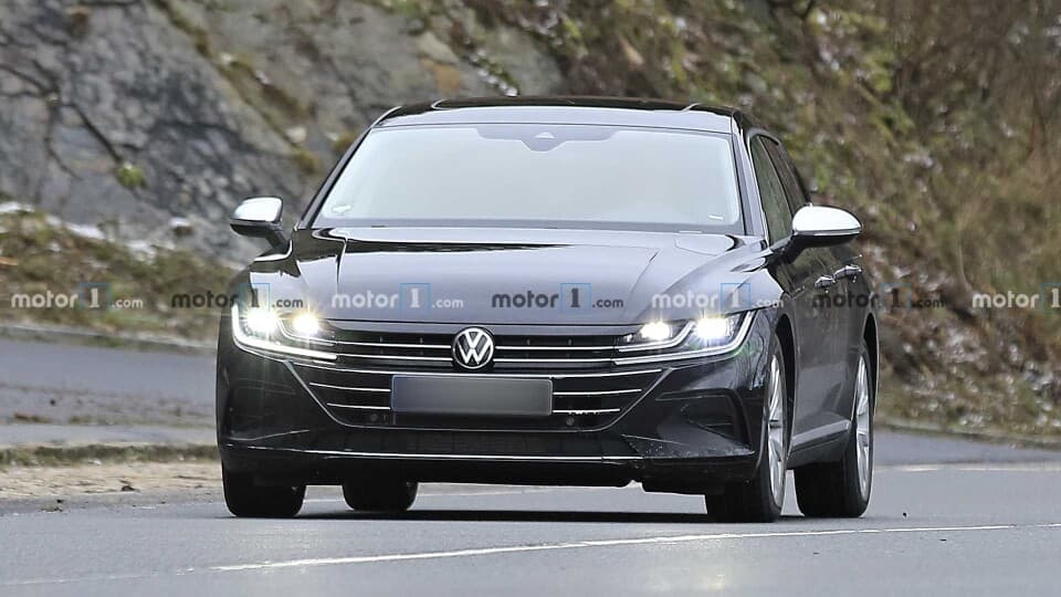 폭스바겐 아테온 슈팅브레이크 스파이샷 게시글 썸네일