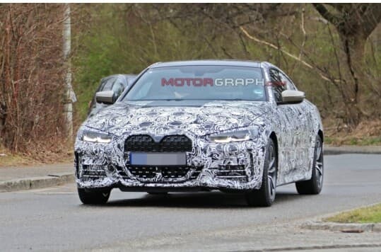 BMW 4시리즈 쿠페(위장막) 게시글 썸네일