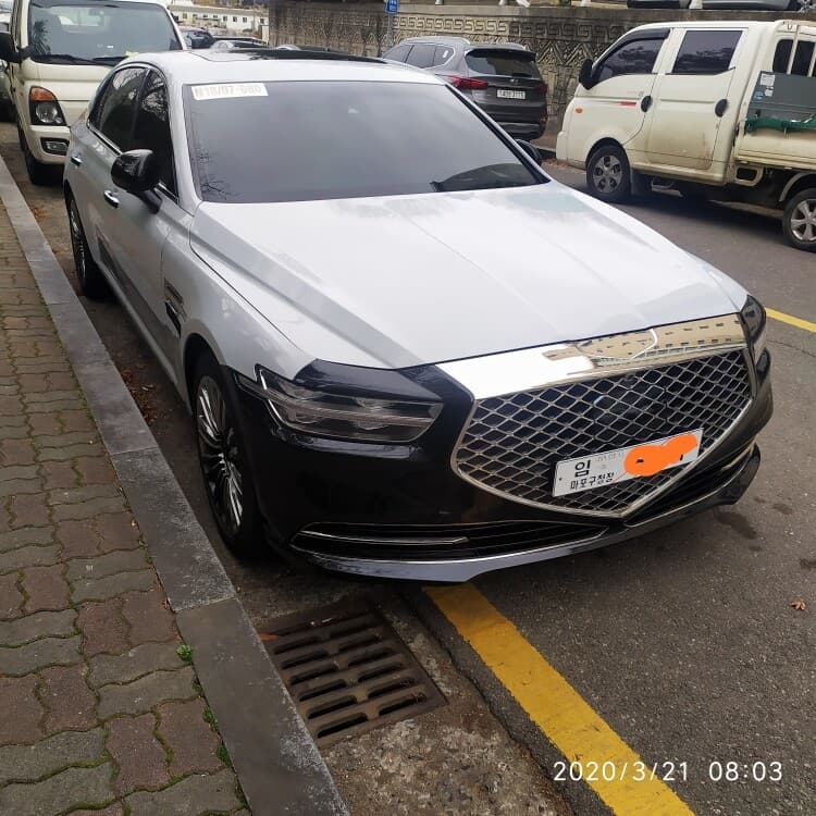 제네시스 같은데... 이차는 뭐에요? 게시글 썸네일