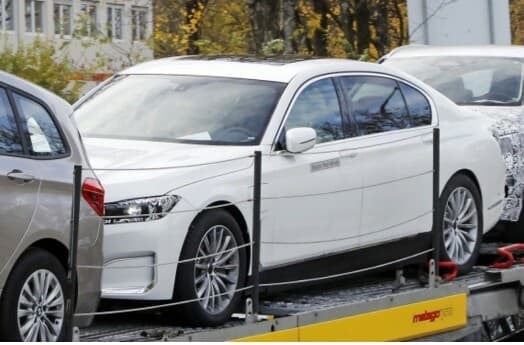 플래그쉽 i7전기차, 주행거리 600~700km 게시글 썸네일