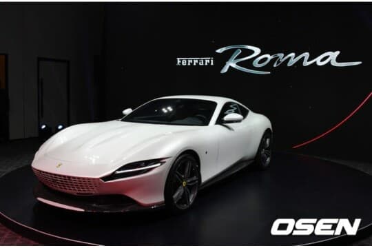 페라리 "로마" 아시아 최초 서울공개 게시글 썸네일