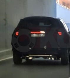 4세대 투싼(NX4)의 테일램프 포착 게시글 썸네일