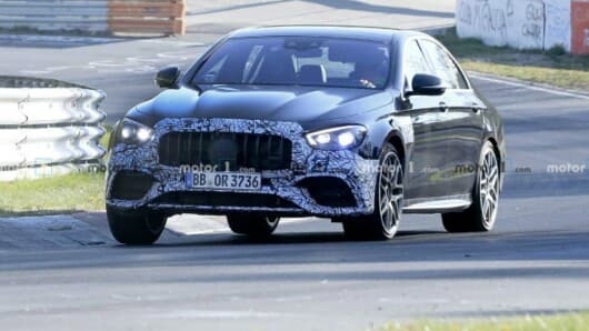 2021 메르세데스-AMG E 63 스파이샷 게시글 썸네일