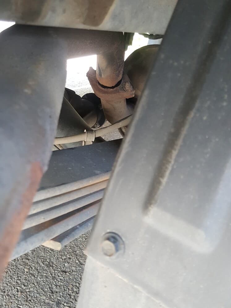 봉고 마후라 녹 게시글 썸네일