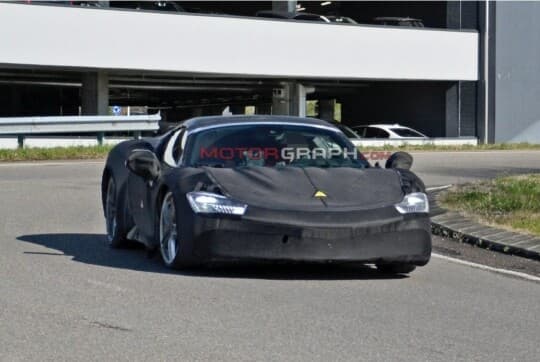 페라리 하이브리드 모델 SF90 스파이샷 게시글 썸네일