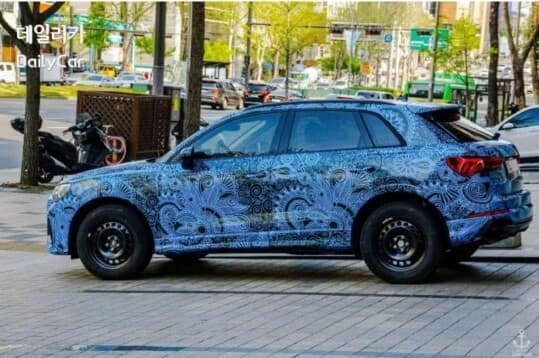 Q3 세가지 트림(상반기내 출시예정) 게시글 썸네일