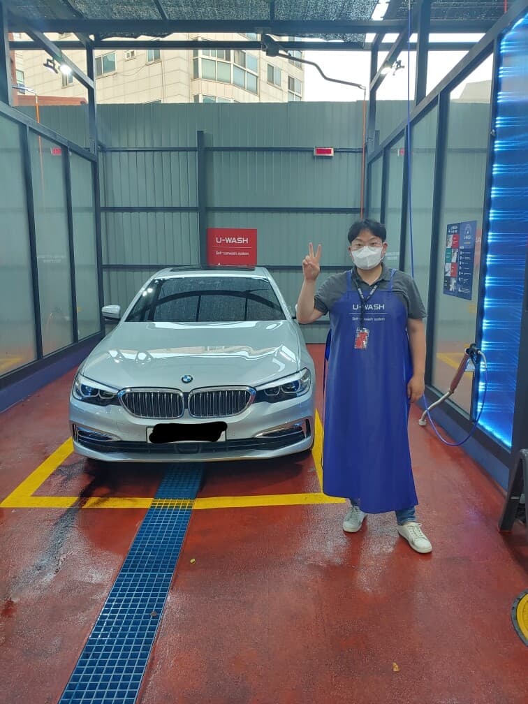 BMW 5시리즈 520i 럭셔리 OE 게시글 썸네일