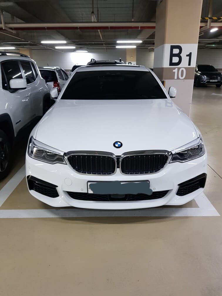BMW 5시리즈 530i M 스포츠 플러스 OE 게시글 썸네일