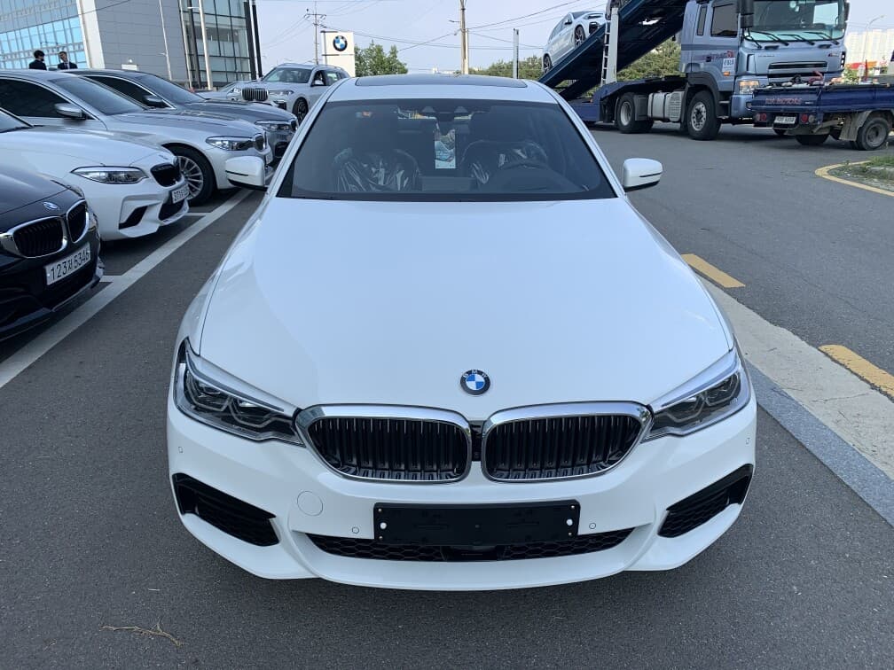 BMW 5시리즈 530i xDrive M 스포츠 플러스 OE 게시글 썸네일