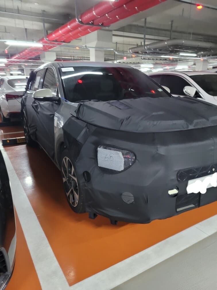 현대기아차인데 차종이 뭔가요? 게시글 썸네일