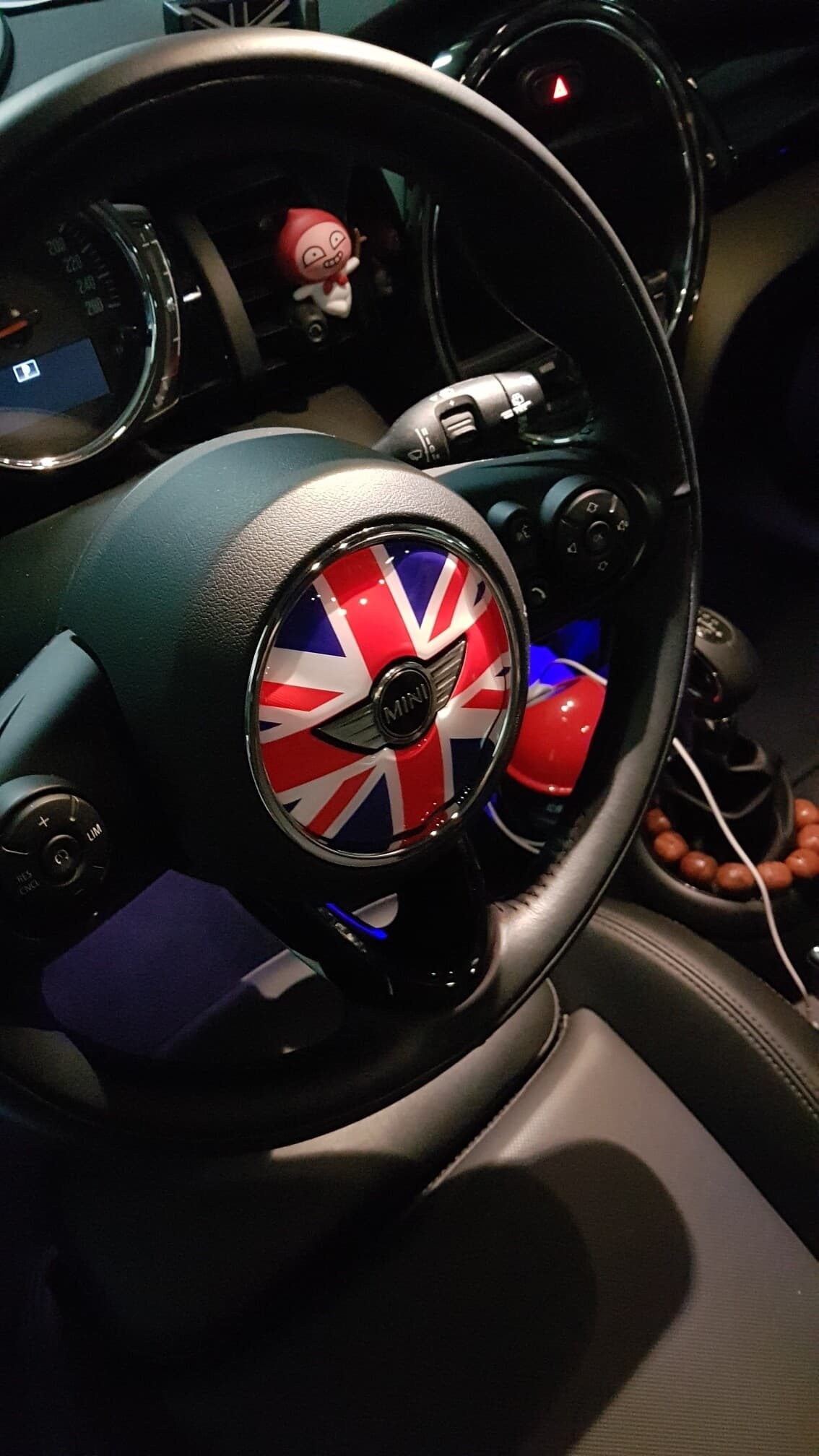 미니쿠퍼 핸들 애폭시 스티커 게시글 썸네일