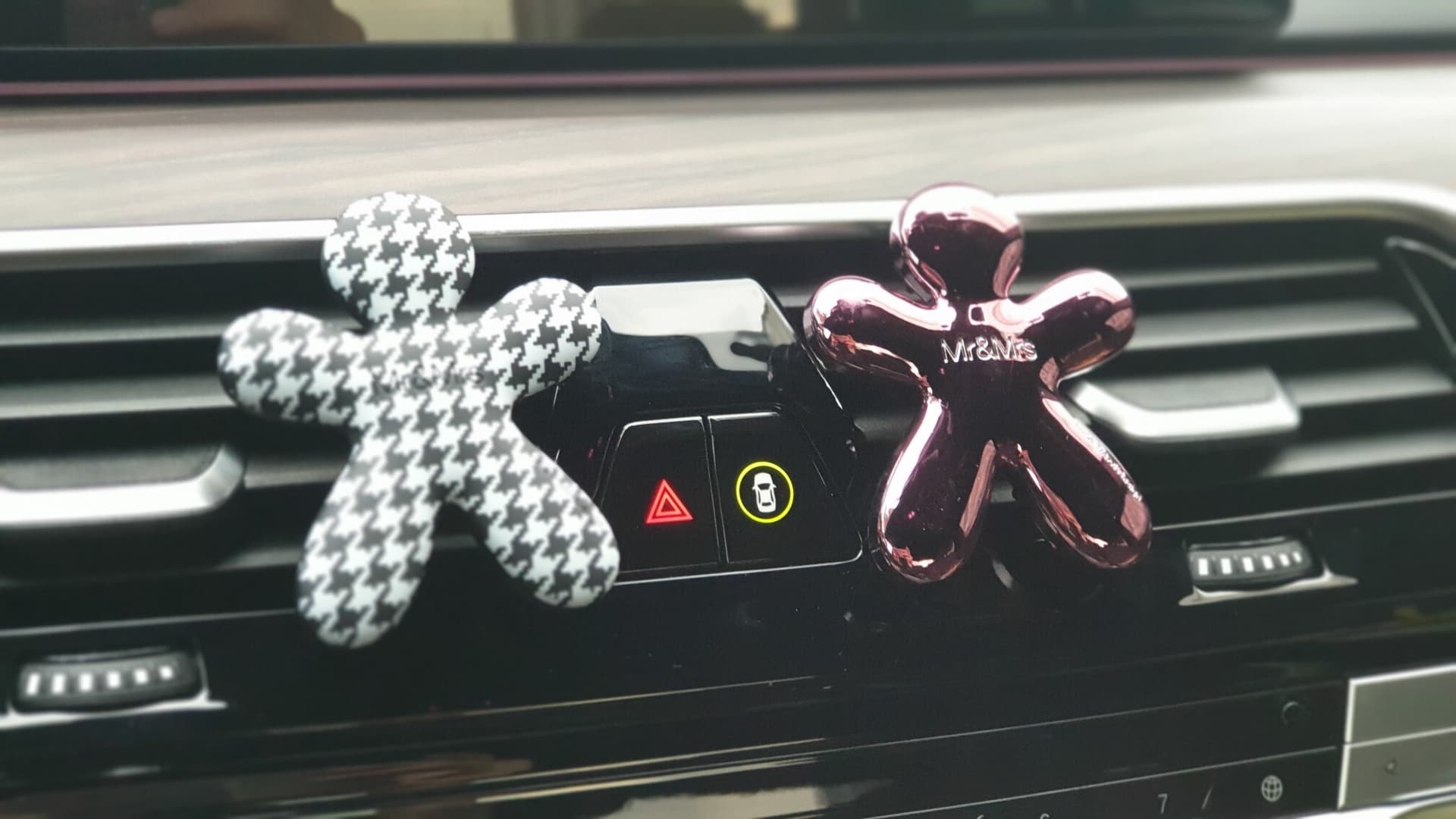 예쁜 차량용 방향제~ ♡ 게시글 썸네일