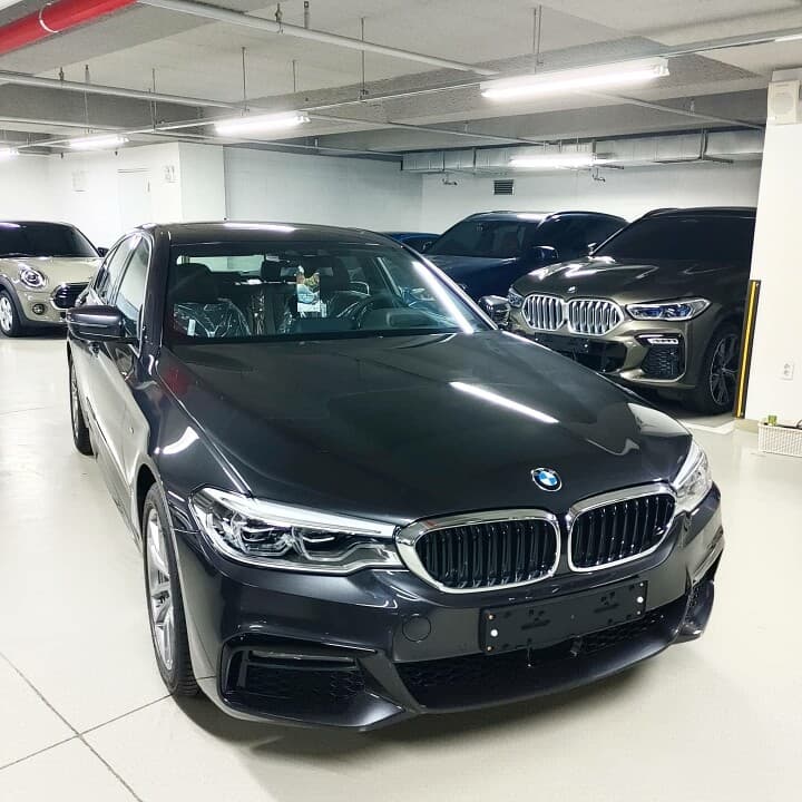 BMW 5시리즈 520i M 스포츠 게시글 썸네일