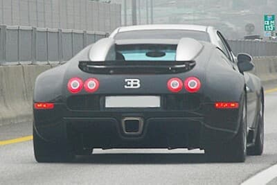 부가티 베이론 국내포착샷 게시글 썸네일