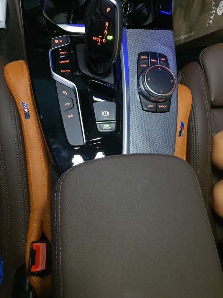 크리스탈 스타트 버튼 / 목쿠션 / 틈새쿠션 게시글 썸네일