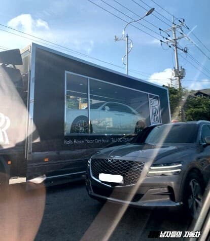 롤스로이스 수억원 짜리 차사면 생기는일? 게시글 썸네일