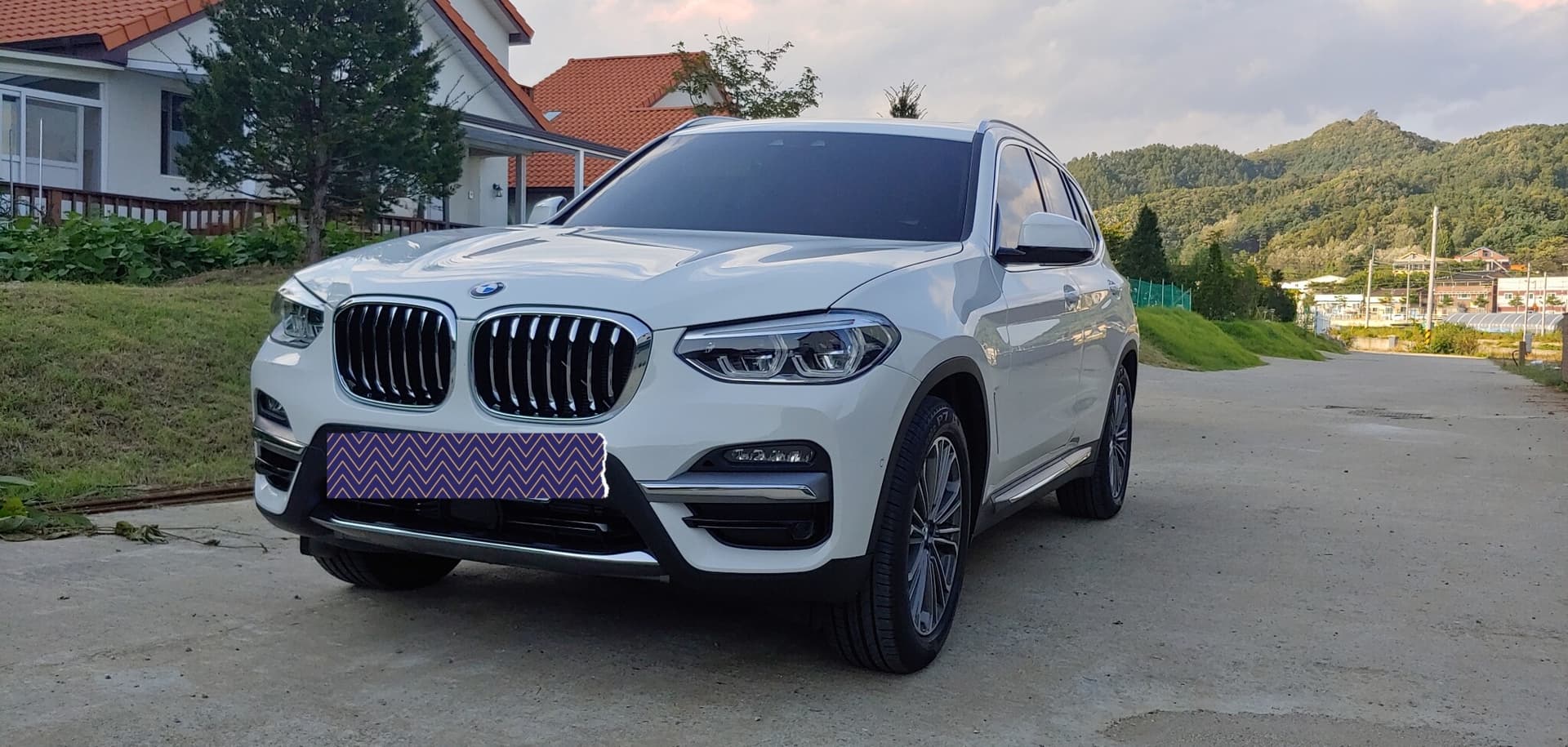 BMW X3 20i xDrive 럭셔리 게시글 썸네일
