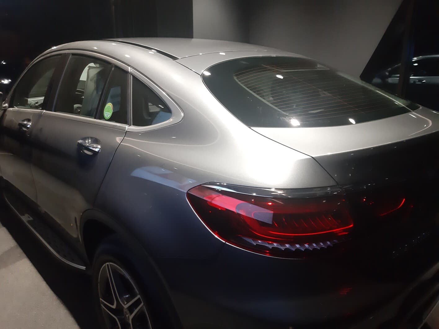 벤츠 GLC-클래스 GLC 300e 4MATIC 쿠페 게시글 썸네일