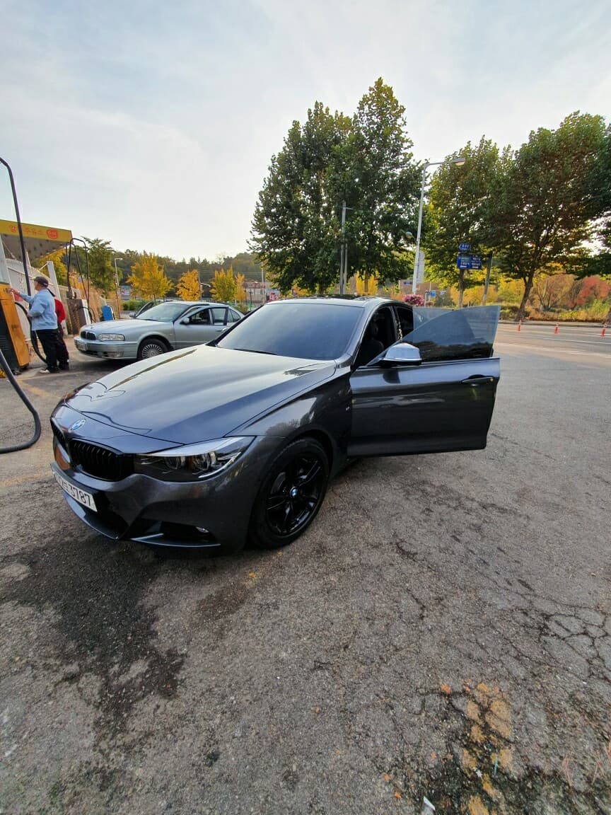 BMW 3시리즈 그란투리스모 320d GT Pre 게시글 썸네일
