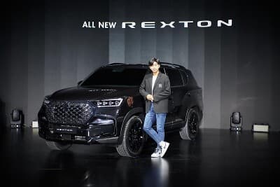 더블드래곤, 임영웅을 앞세운 올 뉴 렉스턴 출시..과연! 게시글 썸네일