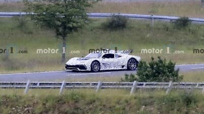 1.6L V6엔진으로 1200마력? 벤츠의 하이퍼카 게시글 썸네일