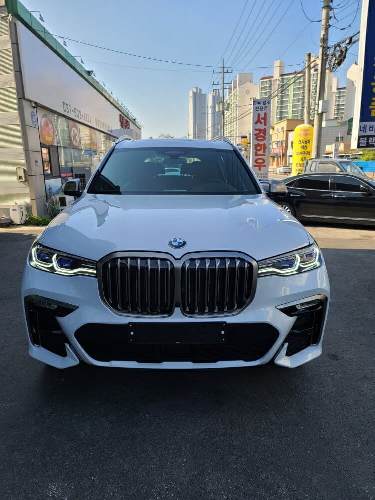 BMW X7 M50i xDrive 게시글 썸네일