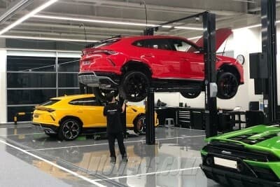 람보르기니 판매 급증으로 서비스센터 확충? 게시글 썸네일