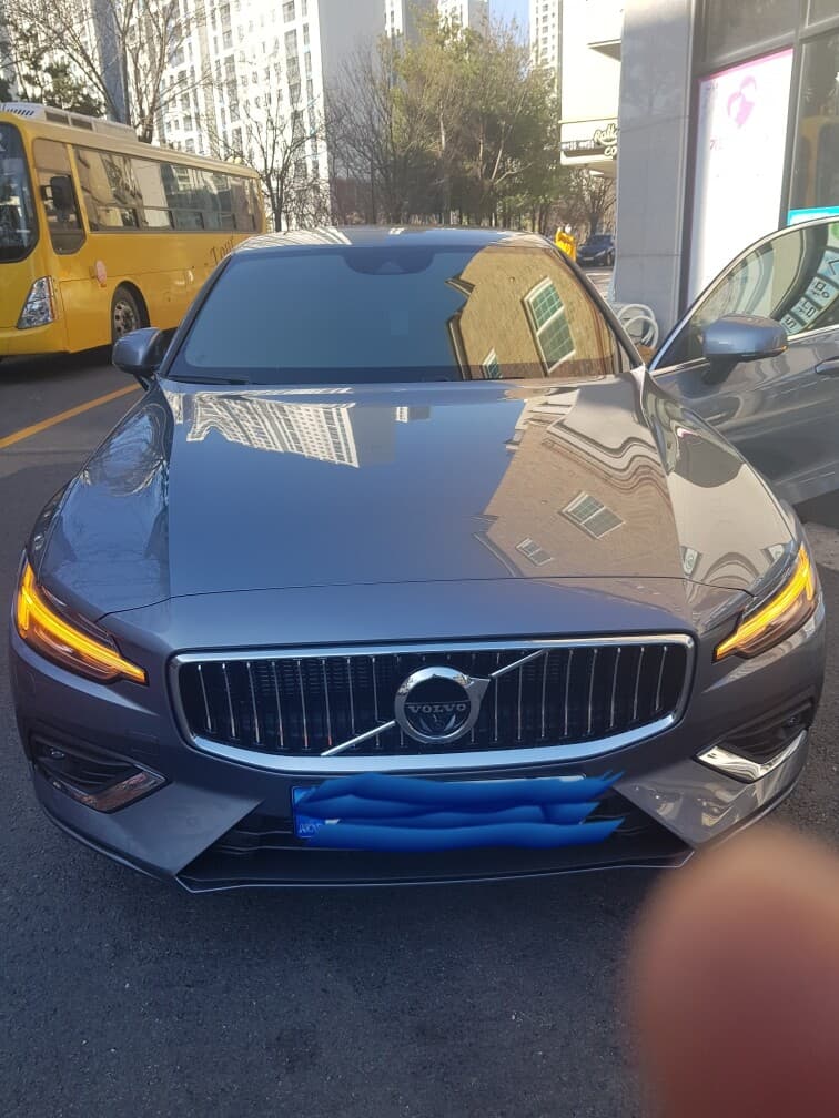 볼보 S60 B5 인스크립션 게시글 썸네일