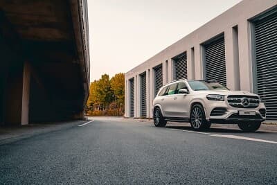 메르세디스의 왕을 접견합니다 - GLS 580 게시글 썸네일