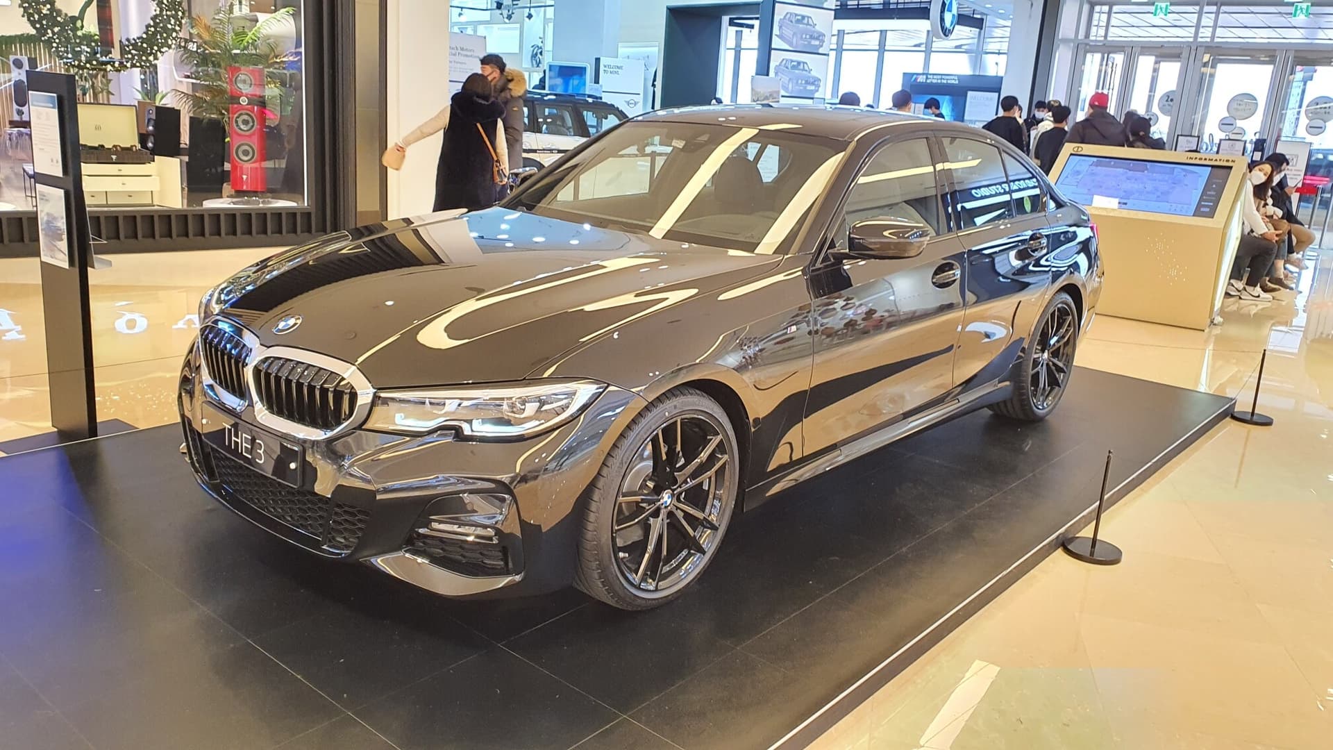 BMW 하남스타필드 - 2그랑쿠페의 재발견 게시글 썸네일