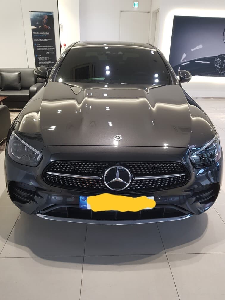 벤츠 E-클래스 E 350 4MATIC AMG 라인 에디션 게시글 썸네일