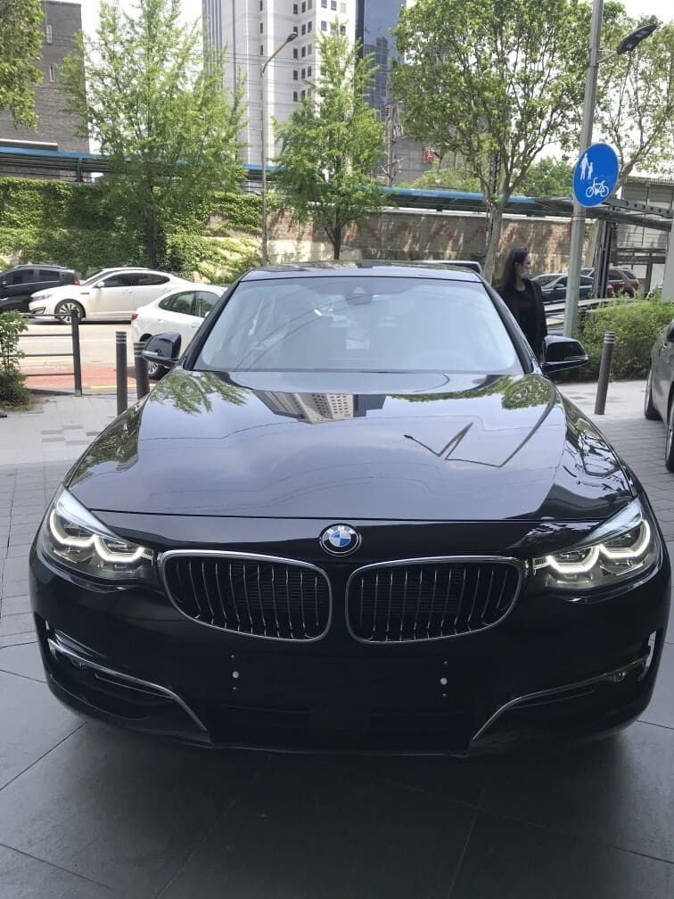 BMW 3시리즈 그란투리스모 320d GT 럭셔리 게시글 썸네일