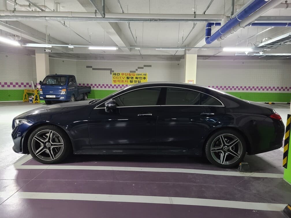 벤츠 CLS-클래스 CLS 300d (KR1) 게시글 썸네일