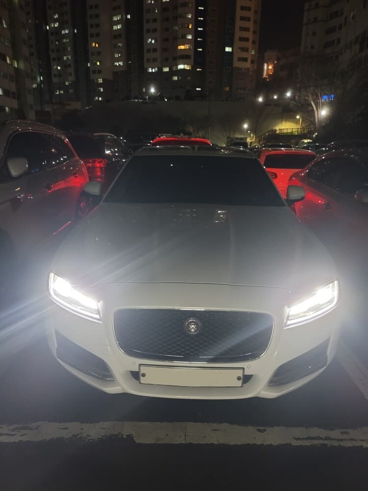 재규어 XF 20d 포트폴리오 AWD 게시글 썸네일
