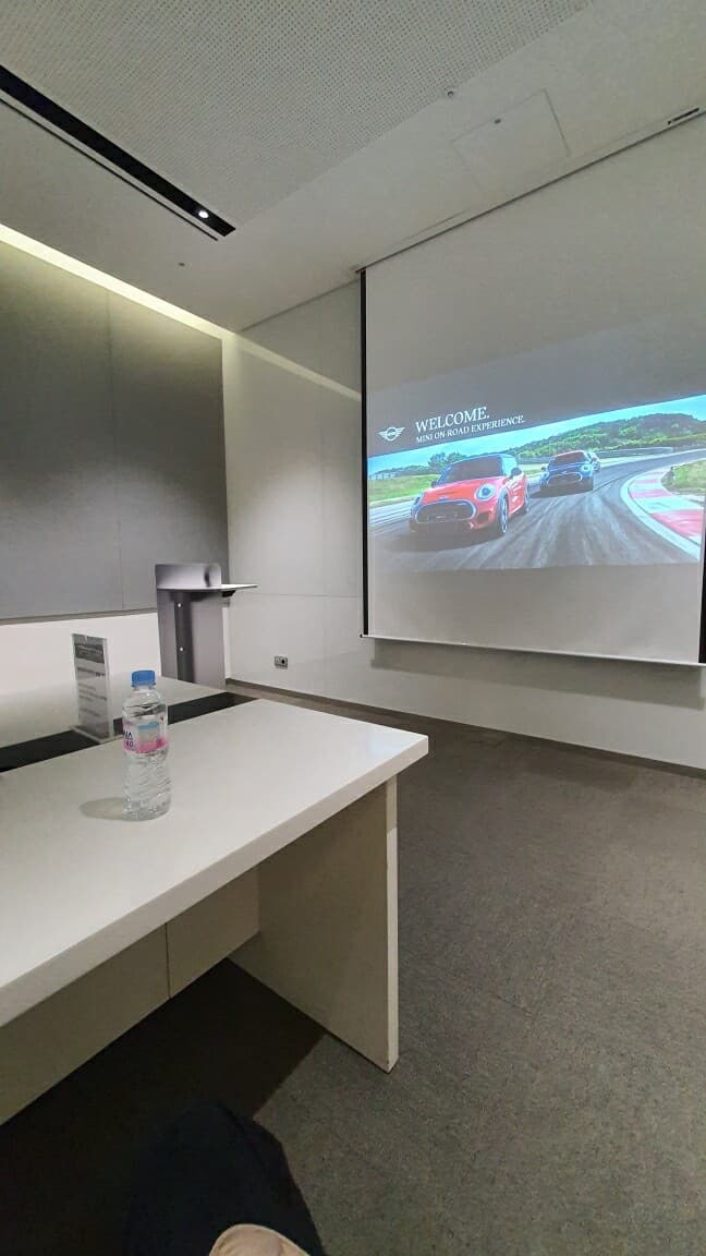 BMW드라이빙센터 온로드 코스 후기(MINI) 게시글 썸네일