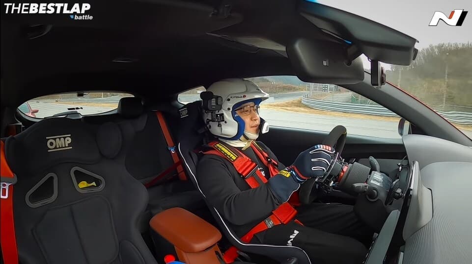 트랙체험 이후 바로 구독누른 채널 ㅋ 게시글 썸네일