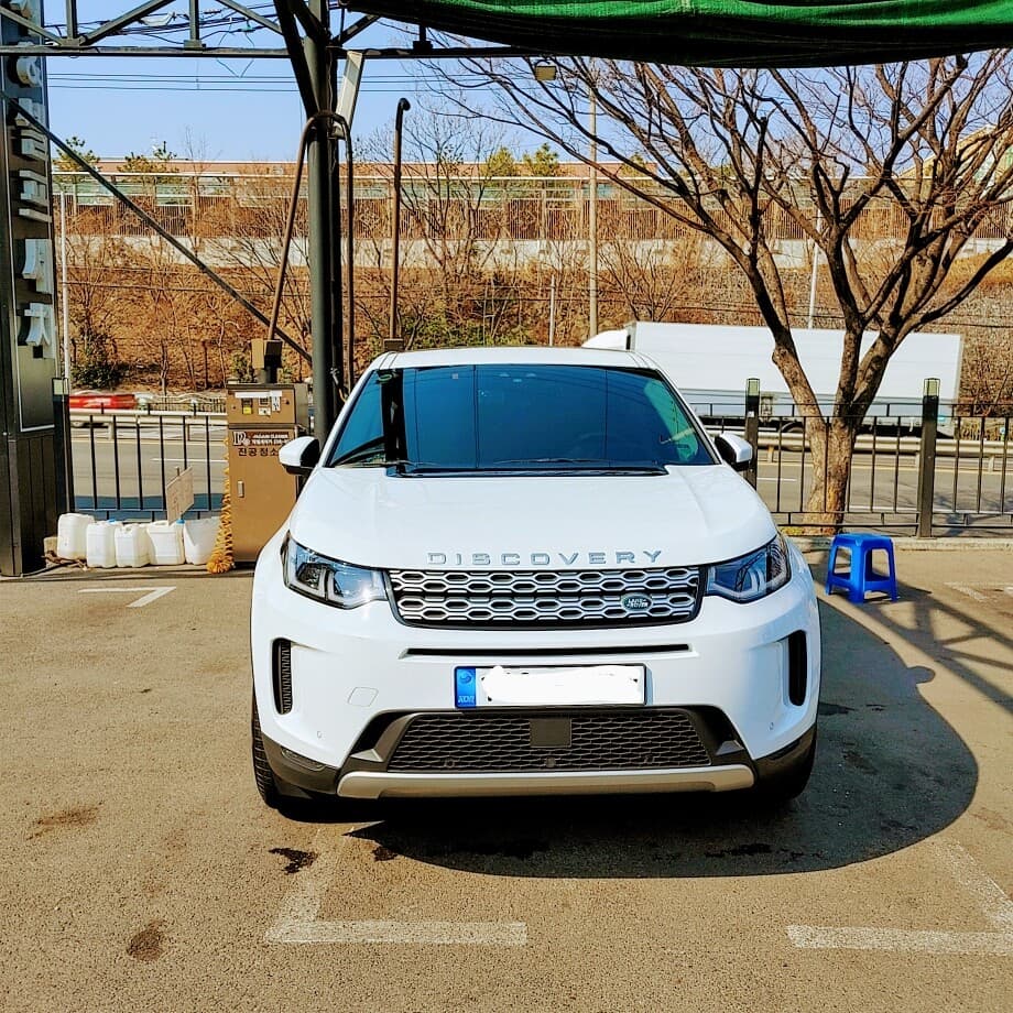 랜드로버 디스커버리 스포츠 P250 SE 게시글 썸네일
