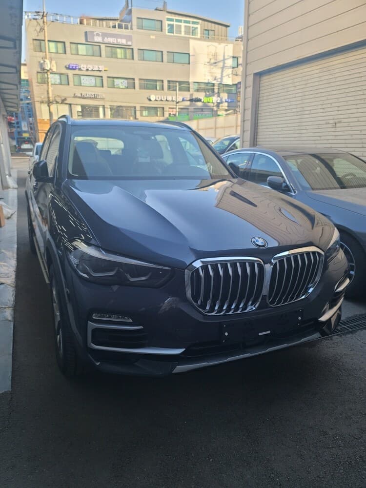 BMW X5 xDrive 30d xLine 7인승 게시글 썸네일
