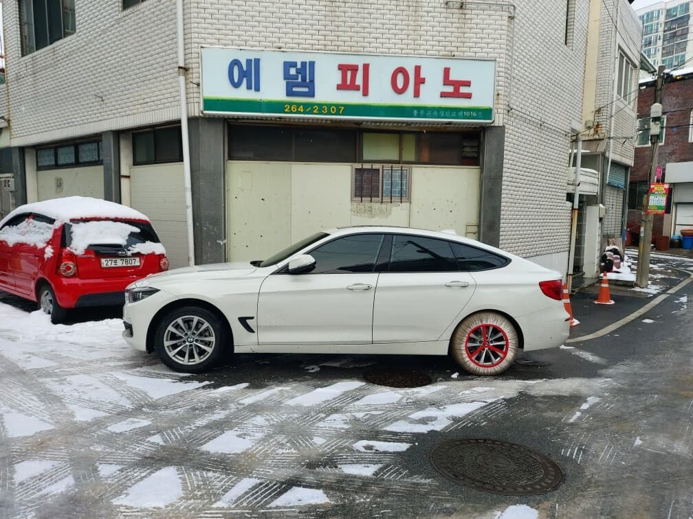 BMW 3시리즈 그란투리스모 320d GT OE 게시글 썸네일