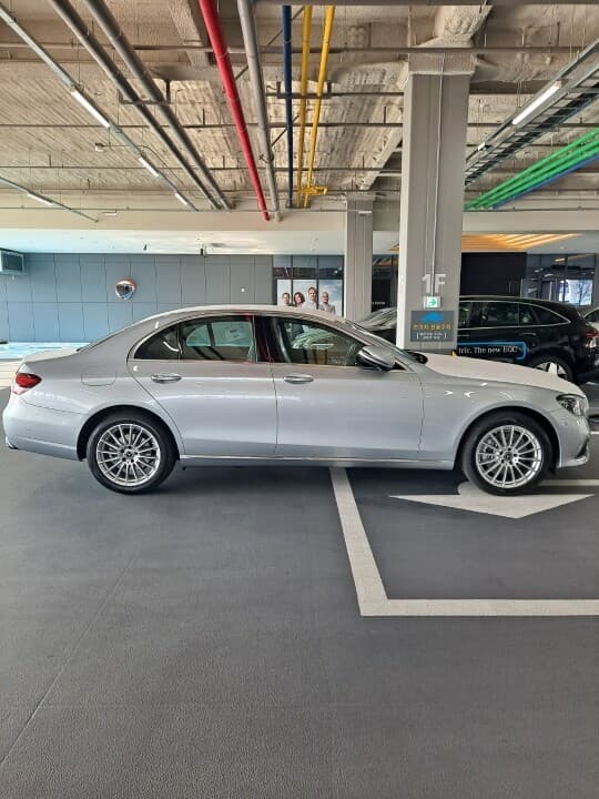 벤츠 E-클래스 E 250 익스클루시브 게시글 썸네일
