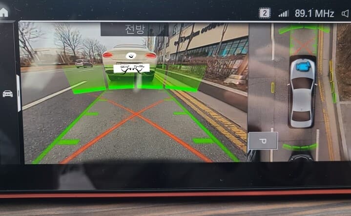 전방 카메라 앞에 벤틀리 ~~ 게시글 썸네일